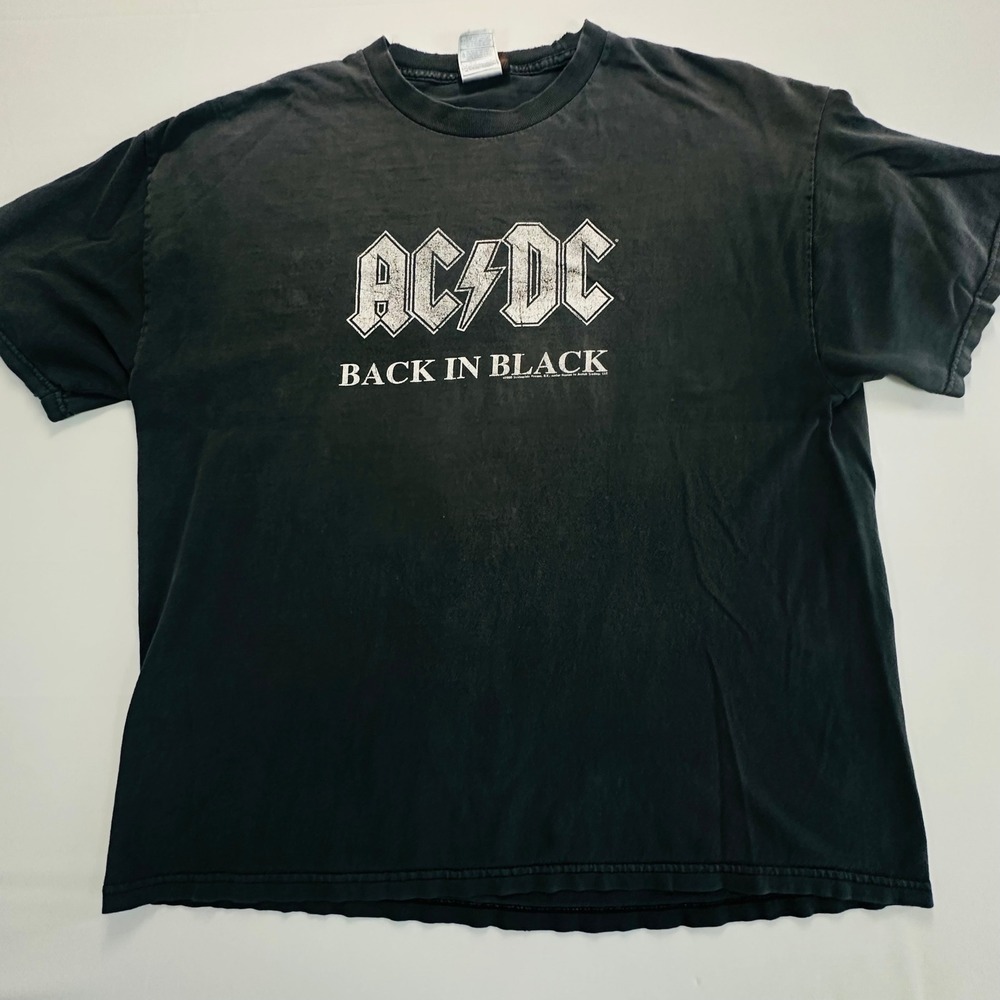 Aces & Eights AC/DC Back In Black Graphic T-Shirt‎ Mens XL Black Rock Band Tee